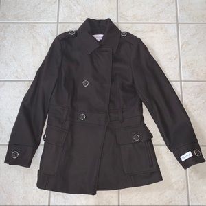 Calvin Klein Brown 6 but on Walker Coat